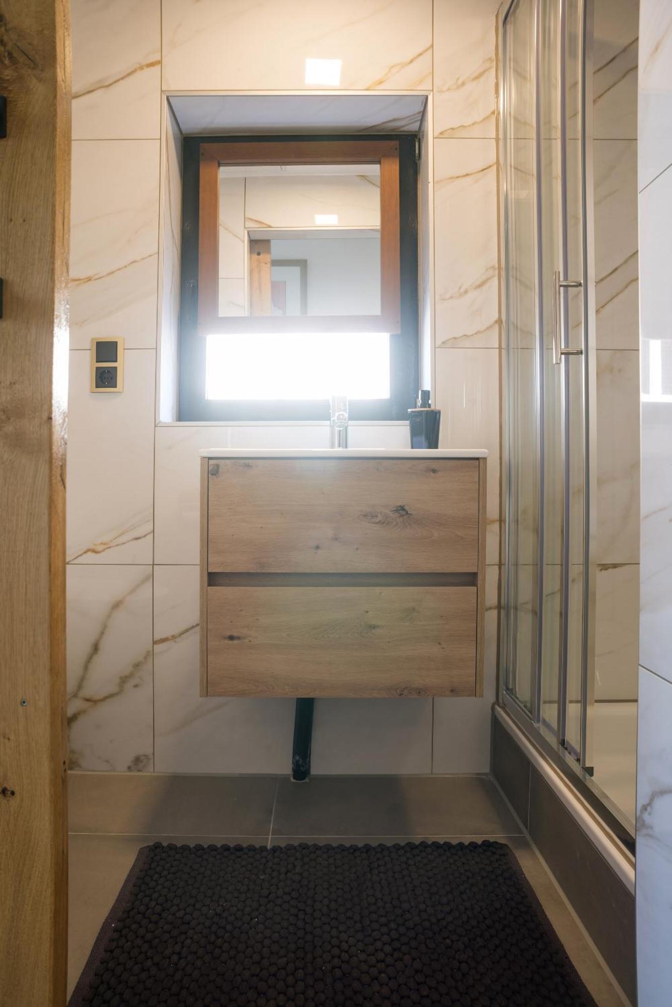 Cozy Suite With New Shower Near Popodium 013 Тілбург Екстер'єр фото